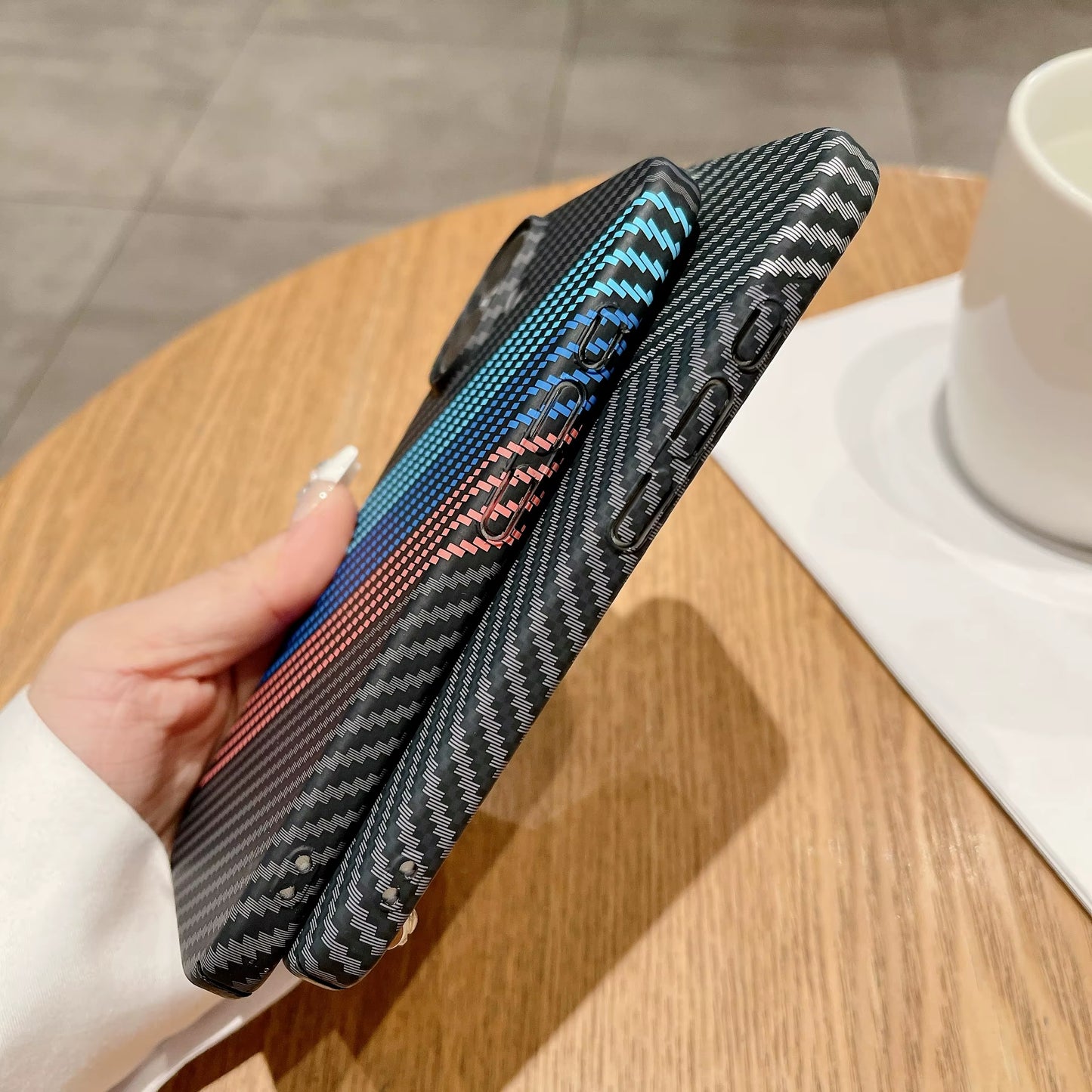 iPhone 17 MagSafe Case β Luxury Carbon Fiber Pattern Hard Armor Cover